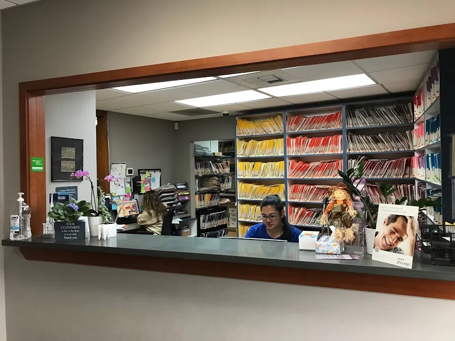 Beacon Hill Dental Associates Picture 1