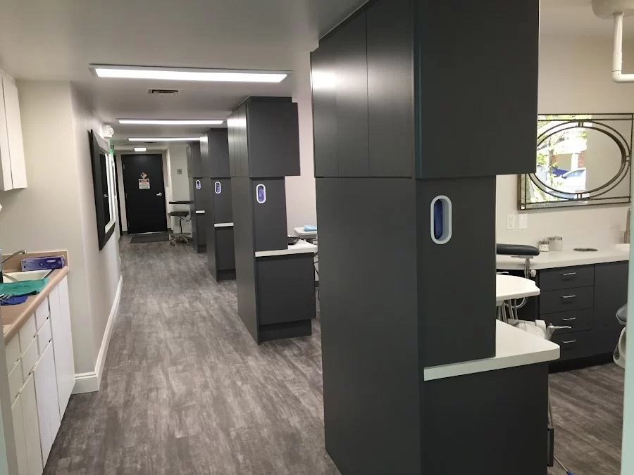 Brown Road Dental Picture 1