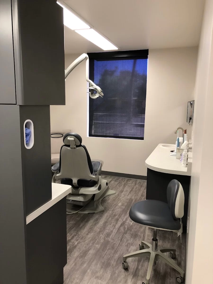 Brown Road Dental Picture 7