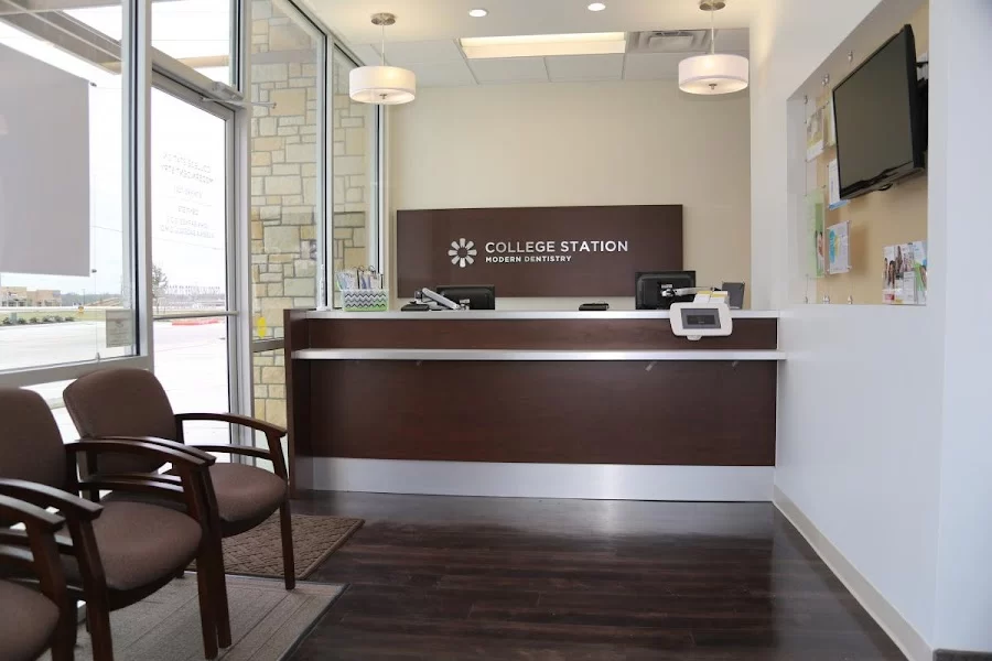 College Station Modern Dentistry Picture 2