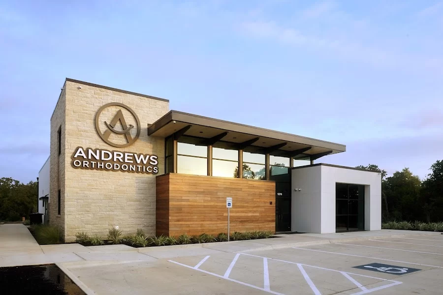 Andrews Orthodontics Picture 4