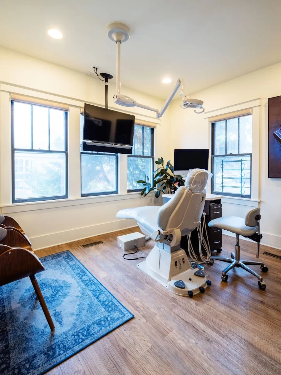 Avenue South Orthodontics Picture 9