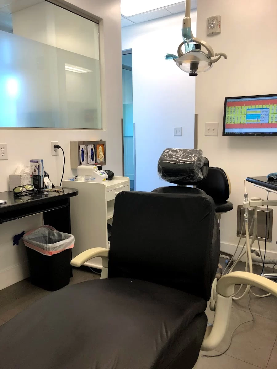 Summerlin Dental Picture 3