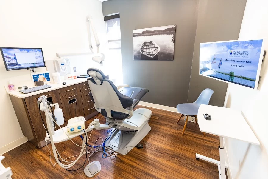 West Lakes Dentistry - Chaska Picture 4