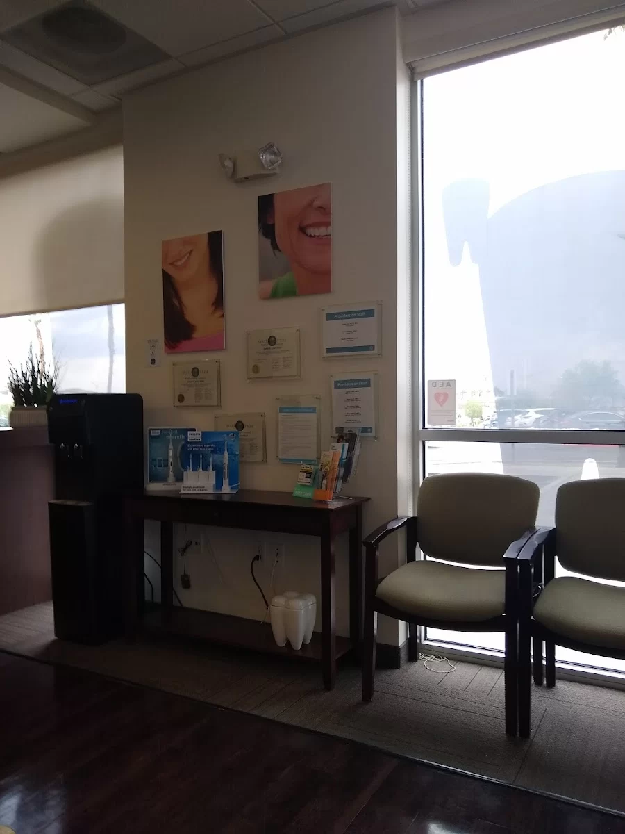 Stephanie Dental Group Picture 6