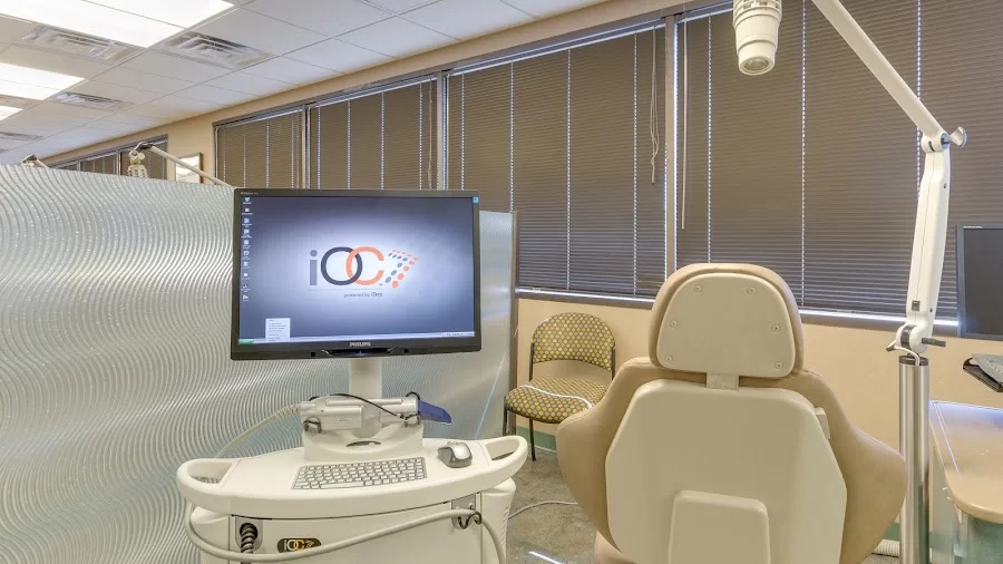 Gluck Orthodontics Picture 3