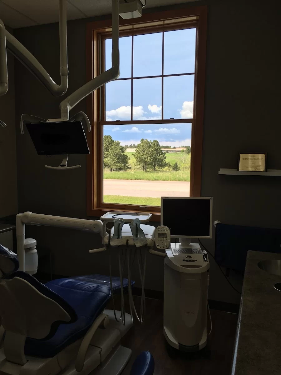 Ponderosa Smiles; Rob D. Lyons D.D.S. Picture 7