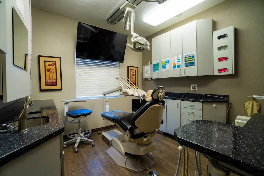 Black Hills Area Dental Picture 1