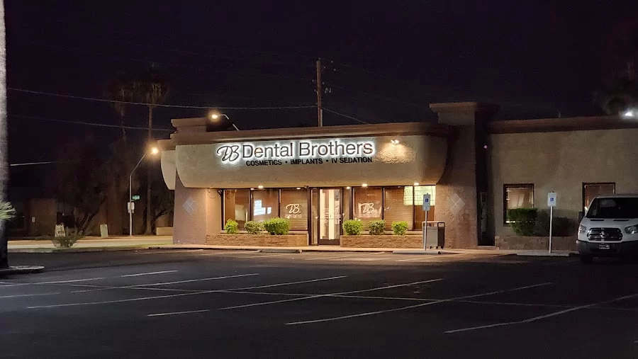 Dental Brothers Picture 3