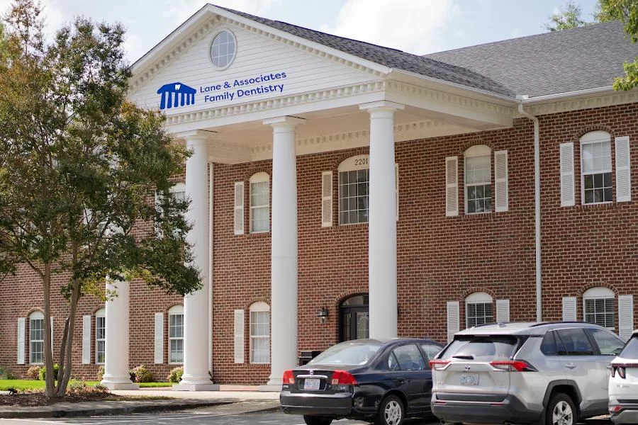 Lane & Associates Family Dentistry - Apex Picture 8