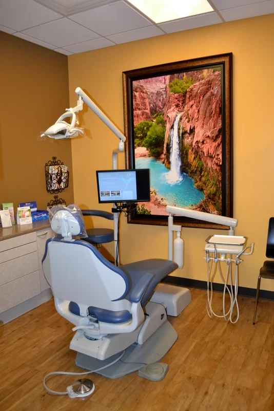 Town Square Dental & Orthodontics Picture 8