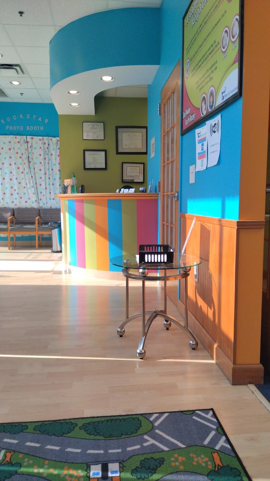 Bhat & Associates Children's Dentistry Picture 8