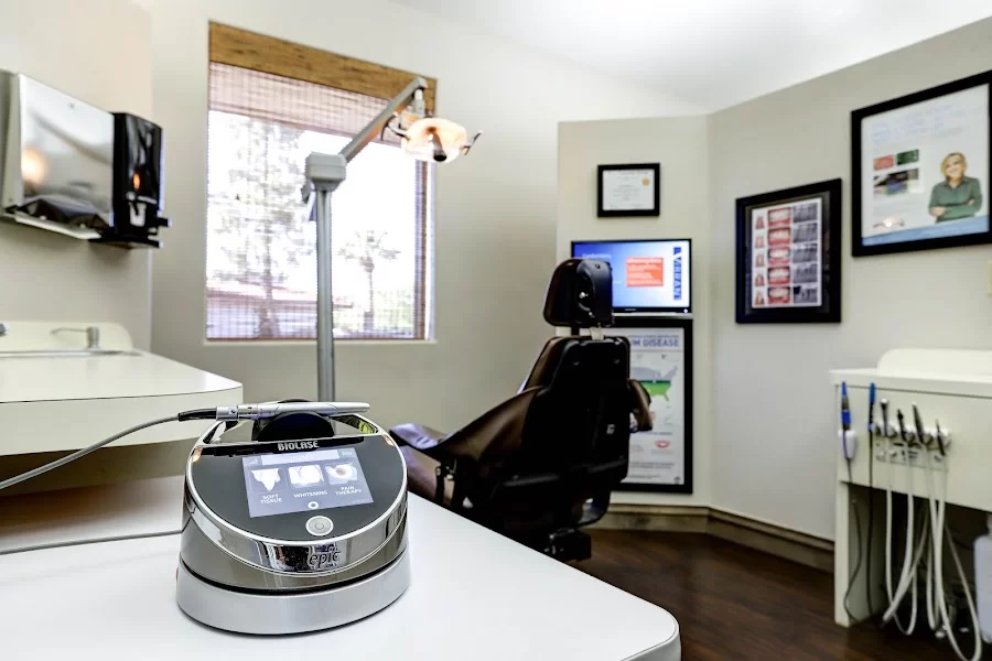 Vibrant Dentistry Picture 2