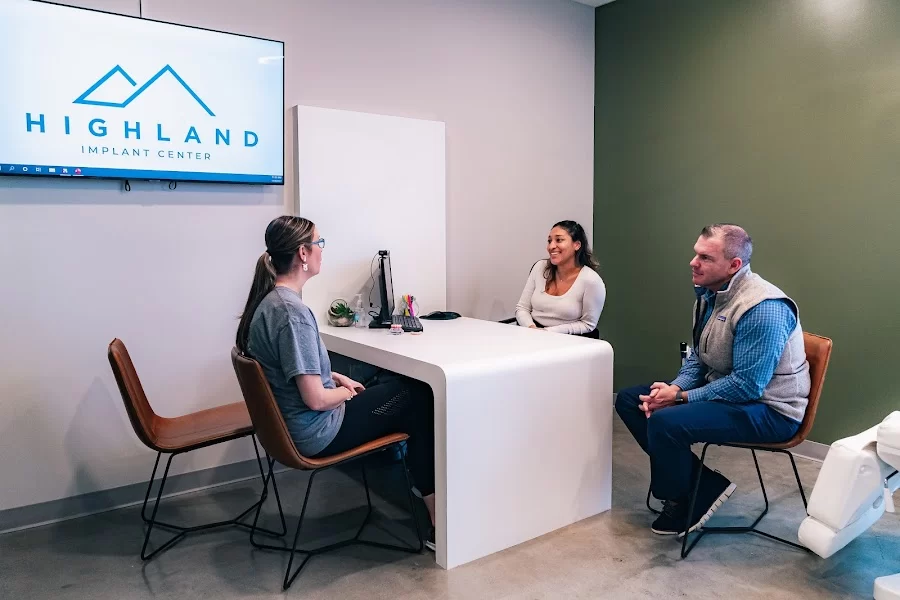 Highland Implant Center Picture 3