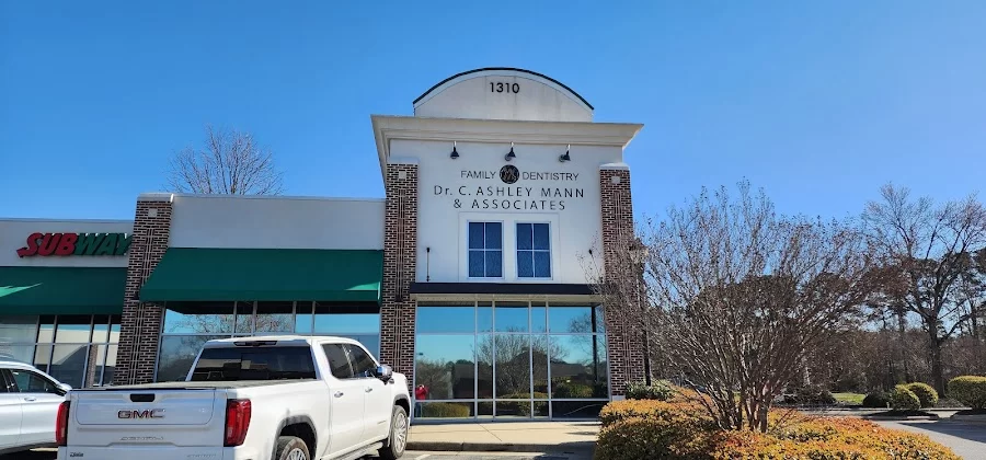 Charles Ashley Mann, DDS & Associates - Garner Picture 3