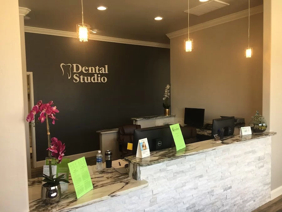 Dental Studio Of MacArthur Picture 5
