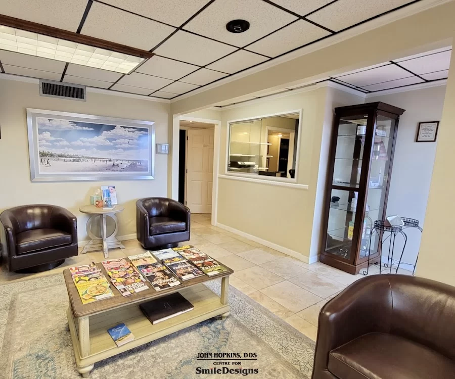 John Hopkins, DDS - Centre for Smile Designs Picture 5
