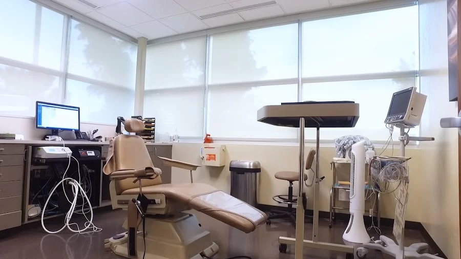 Oral & Maxillofacial Associates Picture 4