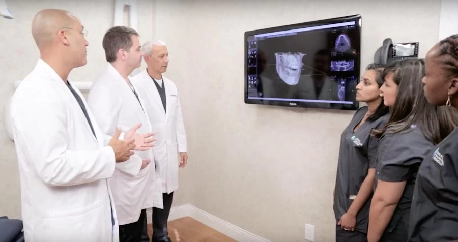 Oral Surgery Group, Dental Implants & Wisdom Teeth Picture 10
