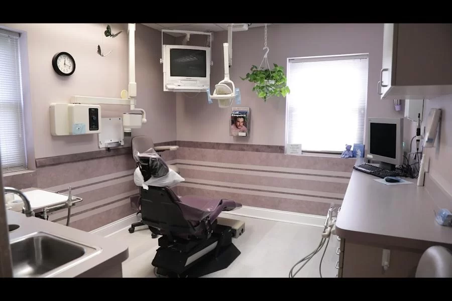 Destination Dental Care Picture 1