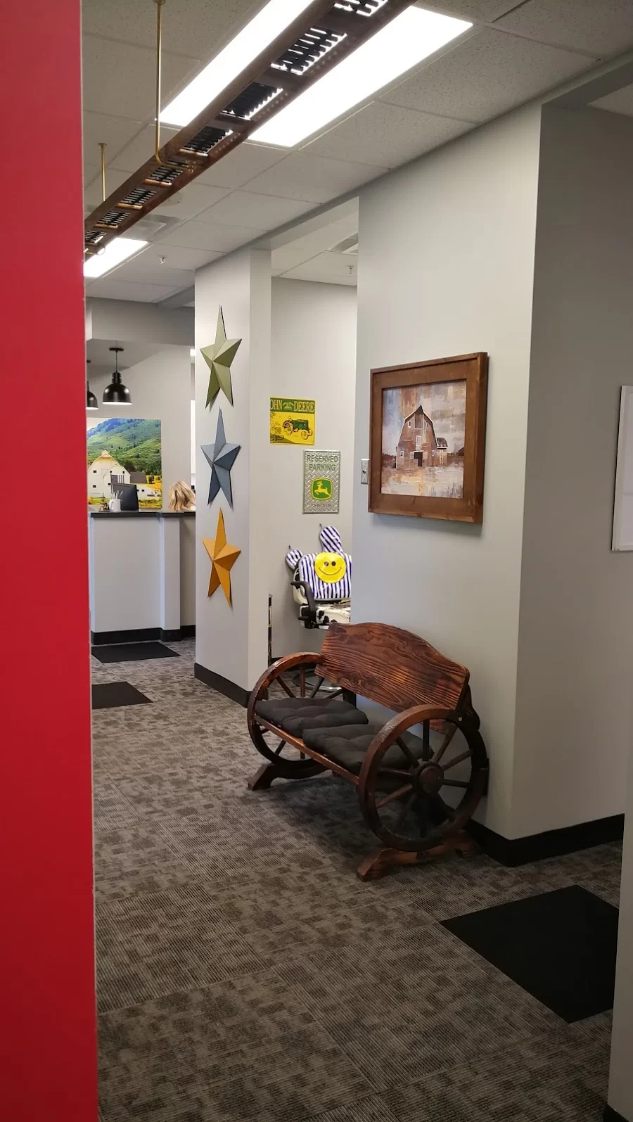 Kids Dental Barn Picture 7