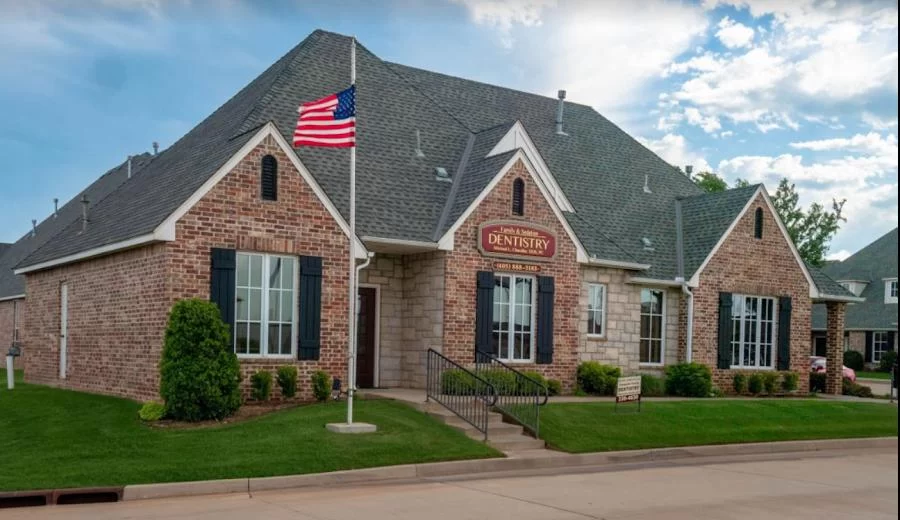 Edmond Dental Center: Michael Chandler, DDS Picture 10