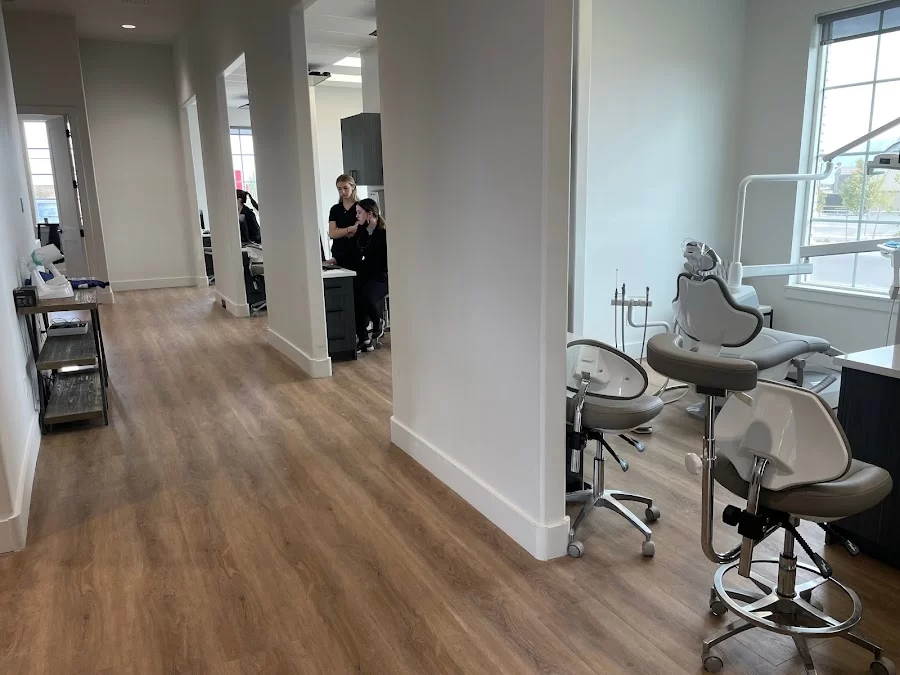Herriman Heights Dental Care Picture 3