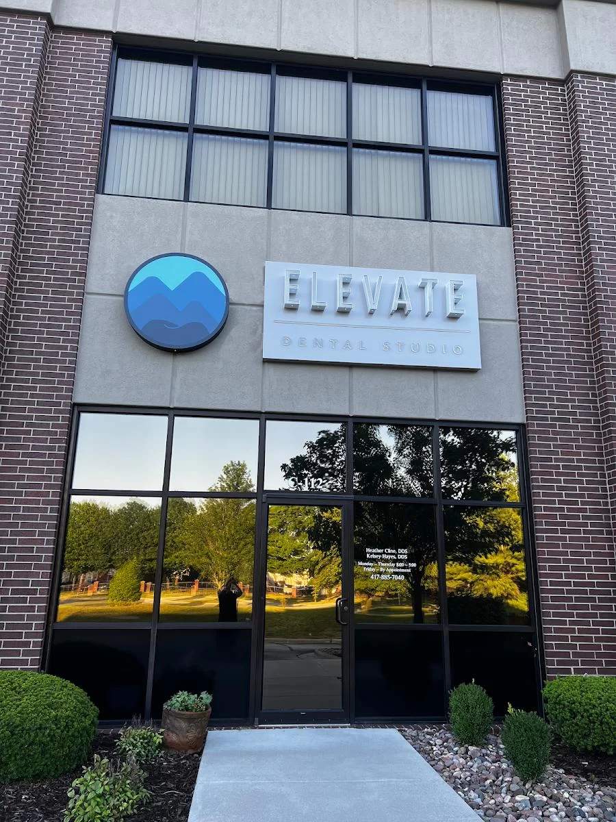 Elevate Dental Studio Picture 10