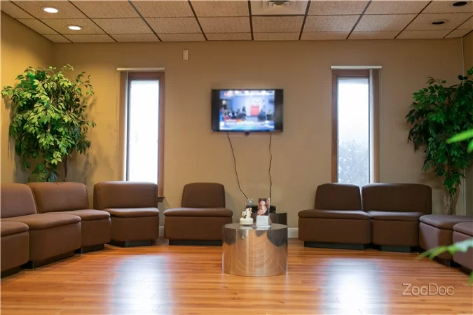 Your Expressions Family Dentistry Picture 1