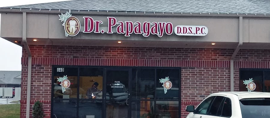 Dr. Rolando Papagayo D.D.S.,P.C. Picture 3