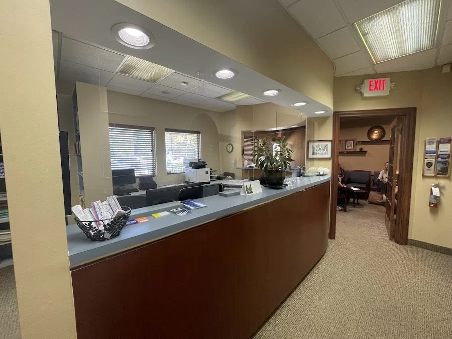 Worthington Periodontal Specialists: Thomas J Miller DDS Picture 6