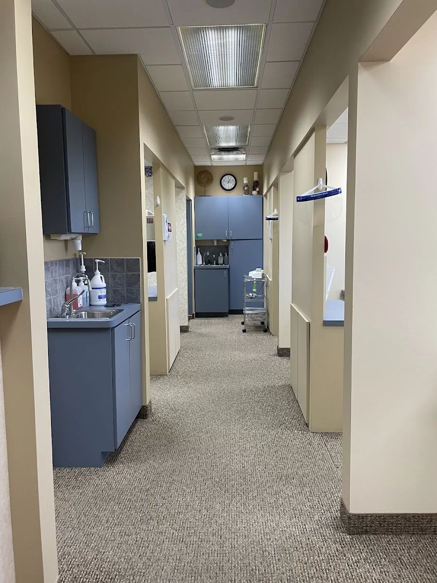 Worthington Periodontal Specialists: Thomas J Miller DDS Picture 10