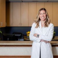 Crosswoods Dental: Carolyn Molzahn DDS ico
