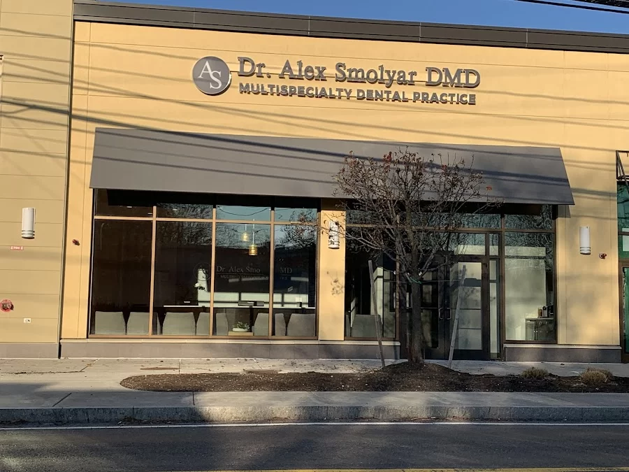 Dr. Alex Smolyar, DMD Picture 6