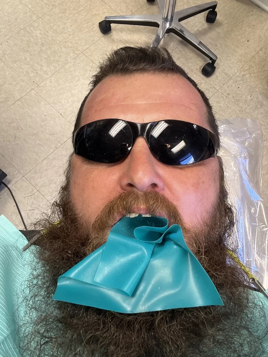 Access Dental, Dentures & Implants Picture 4