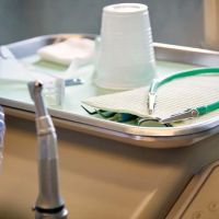 Howard & Howard Dental ico