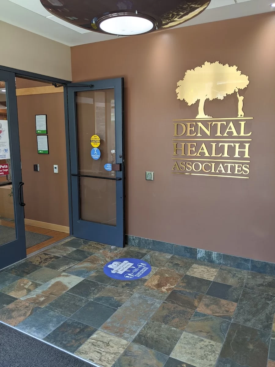 Dental Health Associates - University Clinic Picture 8