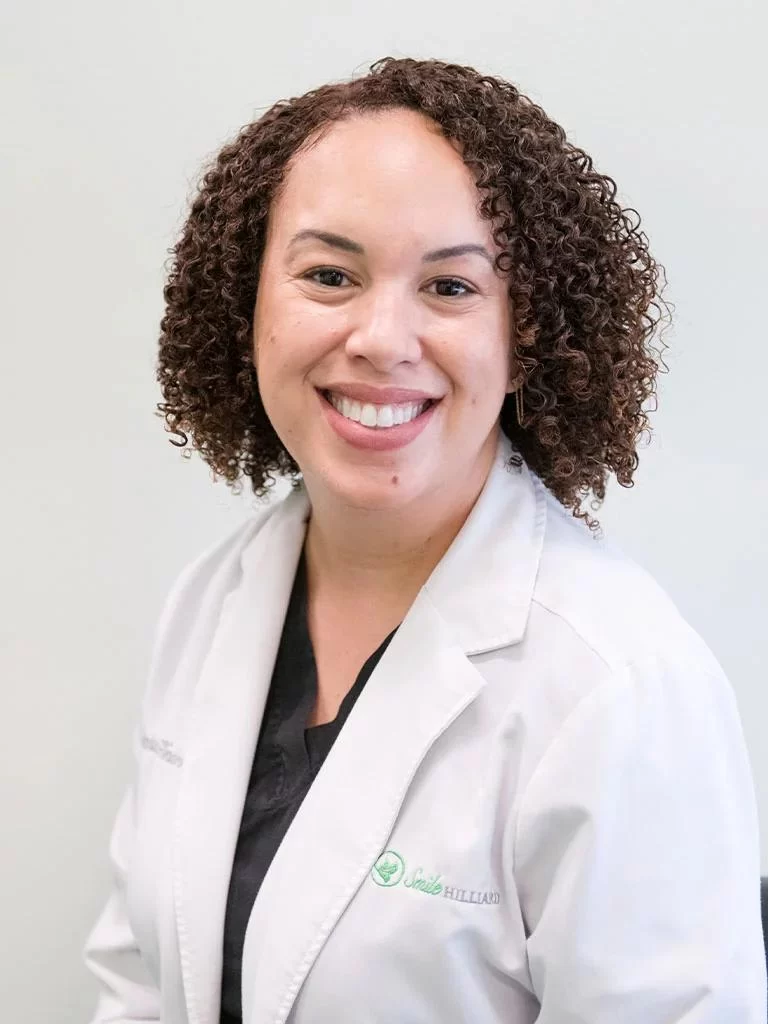 Dr. Stephanie Henderson Picture 3