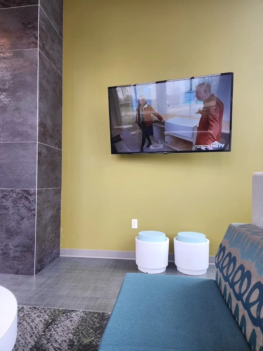 First Choice Dental- Madison East Picture 2