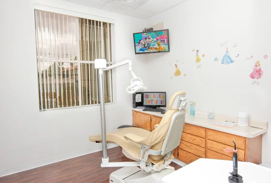 Children's Dentistry and Orthodontics Picture 2