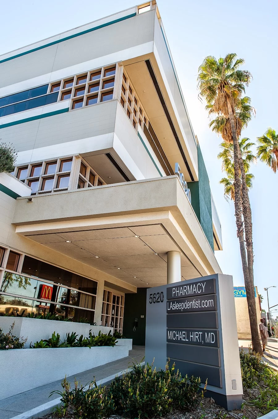Kenneth K Lee Total Sleep Dentistry - Sedation Dentist Near me Los Angeles Picture 3