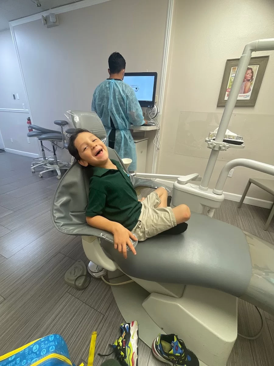 Smiles West - Canoga Park Picture 9