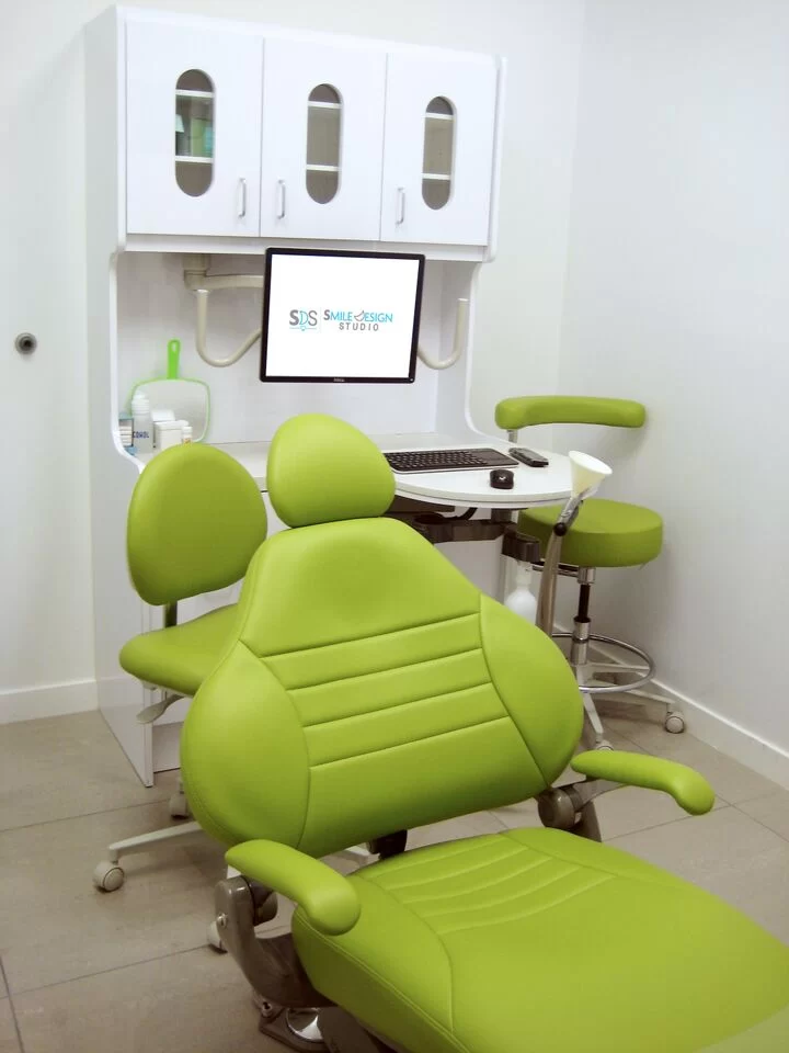 Smile Design Studio / Jessica Lizana, DDS Picture 3