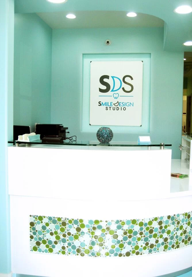 Smile Design Studio / Jessica Lizana, DDS Picture 6