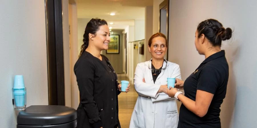 Sahara Dental Center part Brident Dental & Orthodontics Picture 10