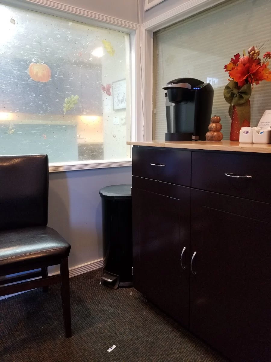 Sylmar Dental & Braces Picture 6