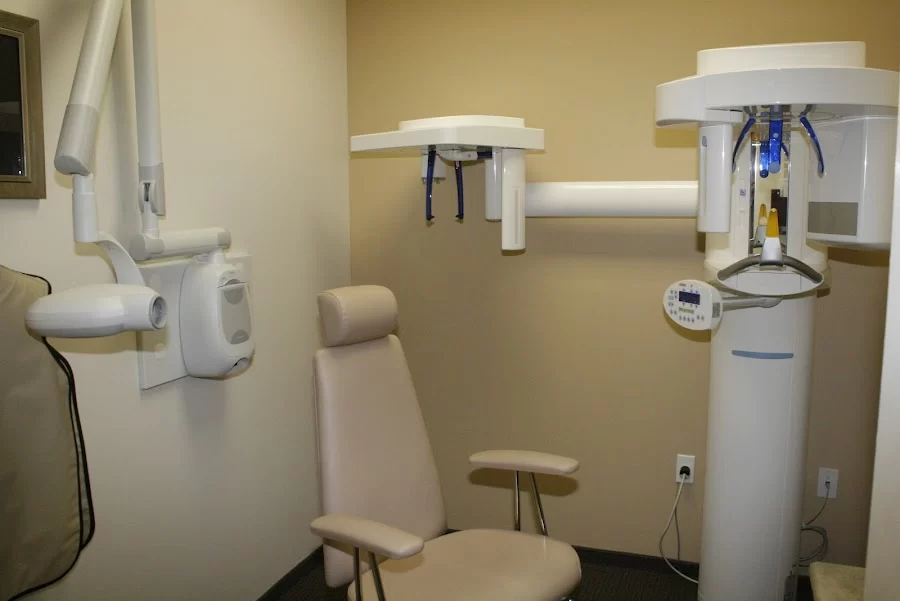 Monrovia Modern Dentistry Picture 2