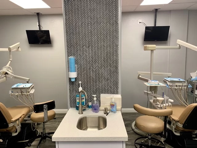 Banaria Dental Group Inc Picture 4
