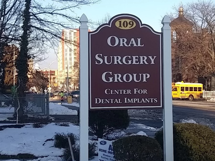 Oral Surgery Group, Dental Implants & Wisdom Teeth Picture 8