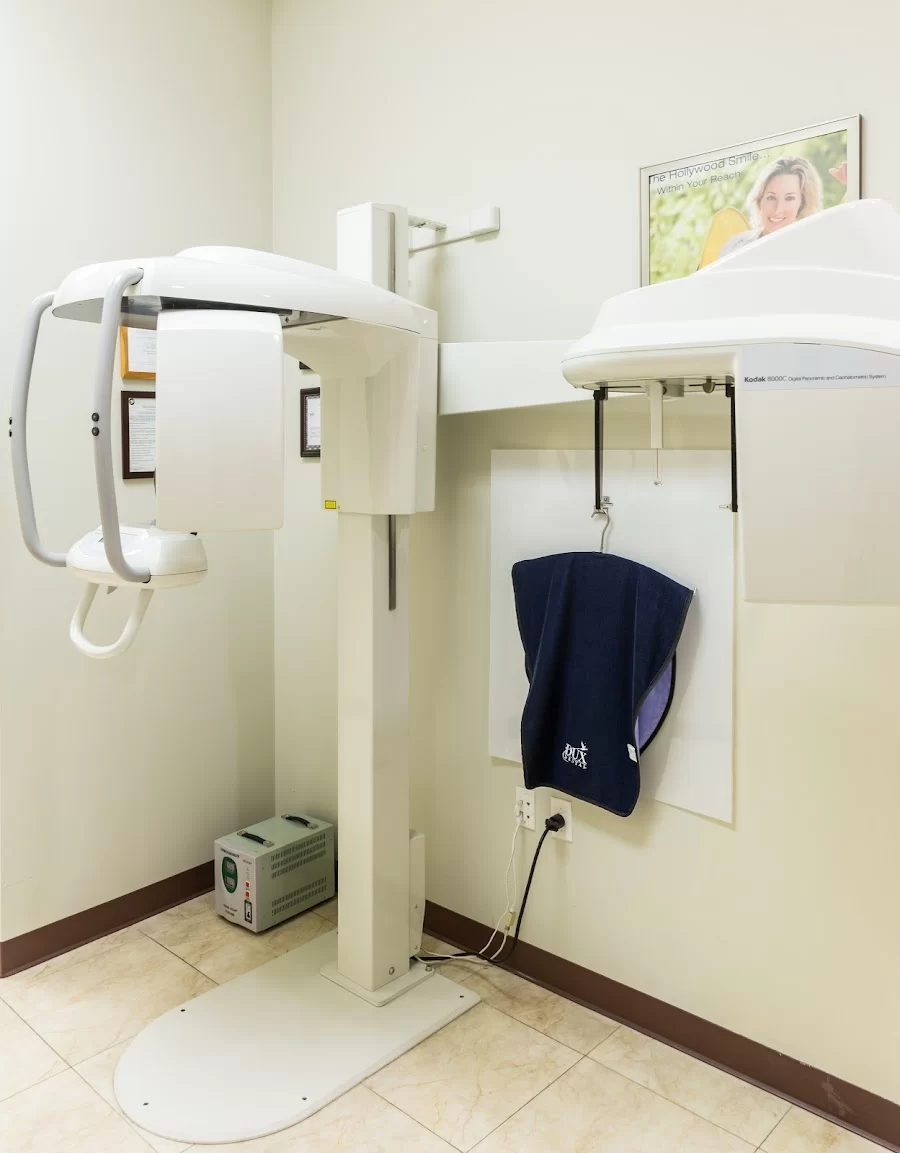 Crescent Dental Associates Picture 10